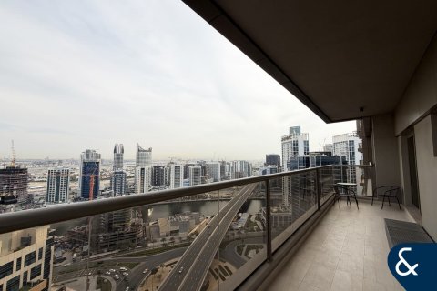 Apartment in Downtown Dubai (Downtown Burj Dubai), Dubai 2 bedrooms, 127 sq.m. № 99105 - photo 2