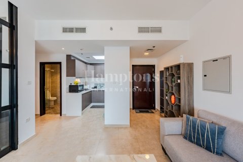 Appartement à Jumeirah Lake Towers, Dubai, 1 chambre, 84.63463300 m², № 63384 - photo 15