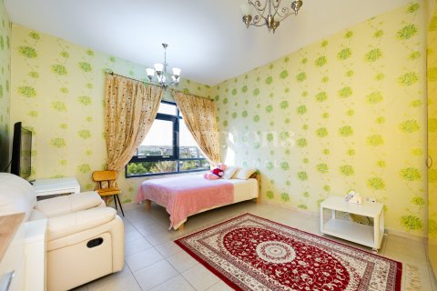 Apartment in Greens, Dubai 2 bedrooms, 130.81950139 sq.m. № 63374 - photo 7