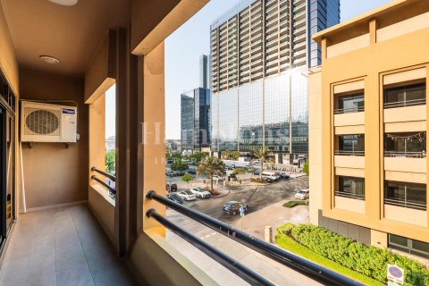 Apartment in Greens, Dubai 2 bedrooms, 130.81950139 sq.m. № 63374 - photo 11