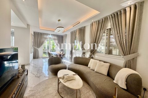 Villa in Springs 8, The Springs, Dubai 2 bedrooms, 166.66798200 sq.m. № 63385 - photo 11