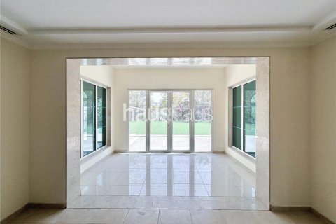 Villa en Legacy, Jumeirah Park, Dubai, 3 dormitorios, 294 m², № 44817 - foto 5