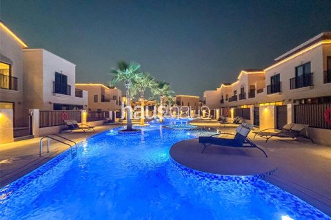 Adosado en Jumeirah Golf Estates, Dubai, 3 dormitorios, 204 m², № 44805 - foto 21