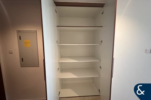 Apartment in The Views, Dubai 1 bedroom, 68 sq.m. № 79394 - photo 8