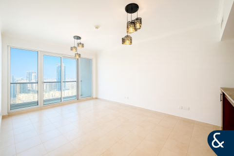 Apartment in The Views, Dubai 1 bedroom, 68 sq.m. № 79394 - photo 2