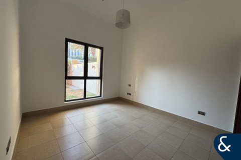 Apartamento en Old Town, Dubai, 1 dormitorio, 131 m², № 79413 - foto 4
