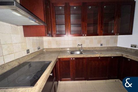 Apartamento en Old Town, Dubai, 1 dormitorio, 131 m², № 79413 - foto 9