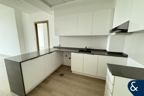 Снять в аренду квартиру в Джумейра Вилладж Серкл, Дубай: 3 спальни, 151м², № 79392 - фото 2