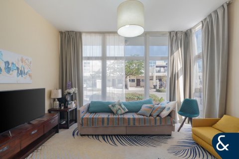 Купить виллу в DAMAC Hills (Akoya by DAMAC), Дубай: 6 спален, 322м², № 98499 - фото 9