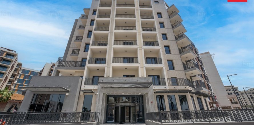 Здание в Al Jaddaf, Дубай, 1110.8м², № 23694