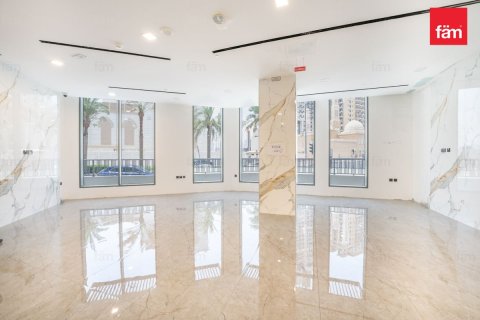 Купить здание в Al Jaddaf, Дубай: 1110.8м², № 23694 - фото 7