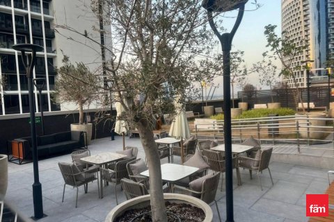 Apartamento en Business Bay, Dubai, 2 dormitorios, 137.1 m², № 23697 - foto 15