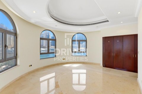 Villa à Signature Villas, Palm Jumeirah, Dubai, 6 chambres, 1245.37 m², № 125349 - photo 16