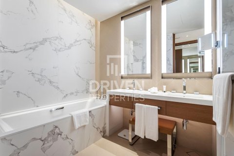 Apartment in The Address Residences Dubai Opera, Downtown Dubai (Downtown Burj Dubai), Dubai 2 bedrooms, 110.18 sq.m. № 125359 - photo 12