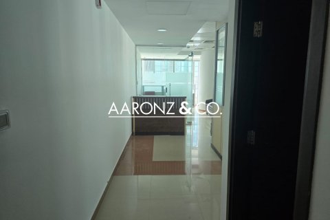 Office in Business Bay, Dubai 113 sq.m. № 95259 - photo 7