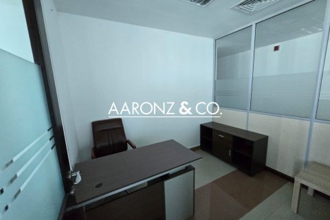 Office in Business Bay, Dubai 113 sq.m. № 95259 - photo 10