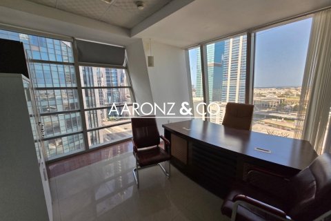 Office in Business Bay, Dubai 113 sq.m. № 95259 - photo 2