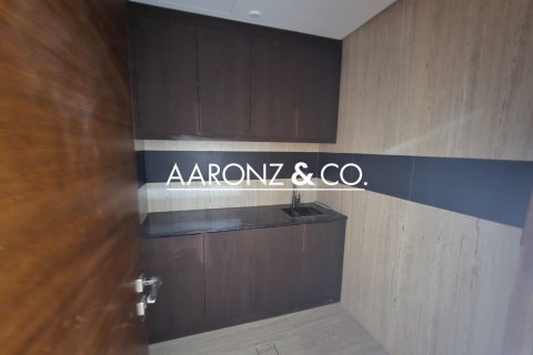 Oficina en Business Bay, Dubai, 108 m², № 95258 - foto 15