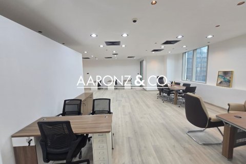 Oficina en Business Bay, Dubai, 108 m², № 95258 - foto 6