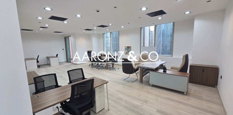 Oficina en Business Bay, Dubai, 108 m², № 95258