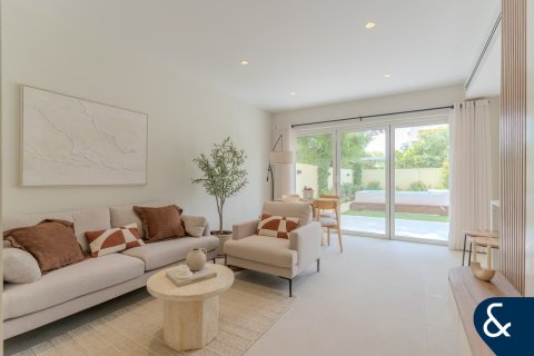 Villa in Springs 8, The Springs, Dubai 2 bedrooms, 157 sq.m. № 75189 - photo 7