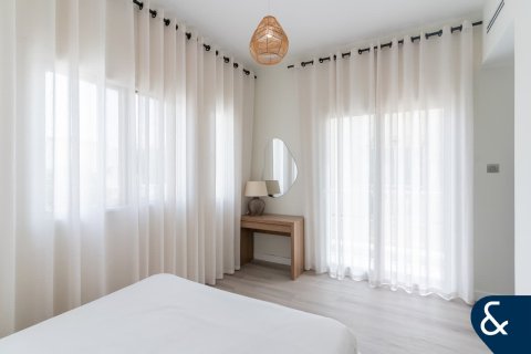 Villa in Springs 8, The Springs, Dubai 2 bedrooms, 157 sq.m. № 75189 - photo 16