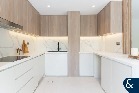 Villa in Springs 8, The Springs, Dubai 2 bedrooms, 157 sq.m. № 75189 - photo 5