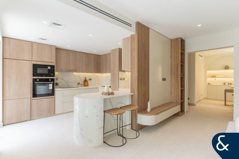 Villa in Springs 8, The Springs, Dubai 2 bedrooms, 157 sq.m. № 75189 - photo 1