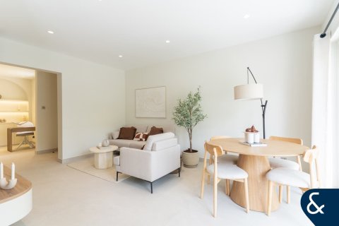 Villa in Springs 8, The Springs, Dubai 2 bedrooms, 157 sq.m. № 75189 - photo 2