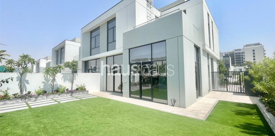Townhouse in Al Furjan, Dubai 4 bedrooms, 330 sq.m. № 44568