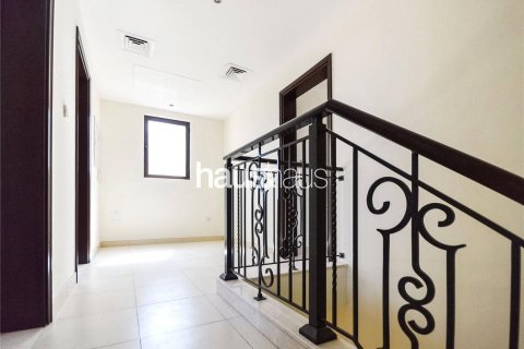 Villa in Mira, Reem, Dubai 4 bedrooms, 274 sq.m. № 44566 - photo 8