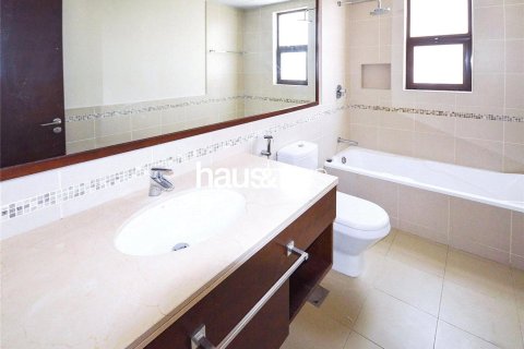 Villa in Mira, Reem, Dubai 4 bedrooms, 274 sq.m. № 44566 - photo 11