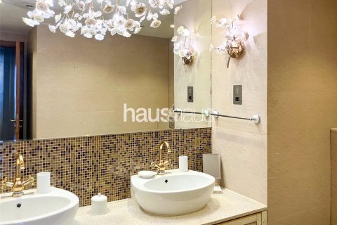 Apartment in Marina Residences, Palm Jumeirah, Dubai 2 bedrooms, 162 sq.m. № 44581 - photo 14