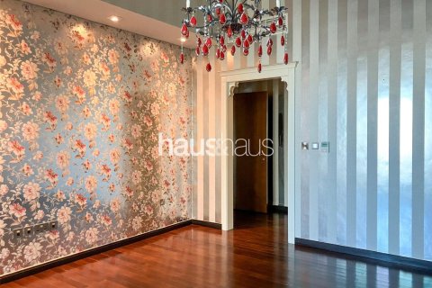 Apartment in Marina Residences, Palm Jumeirah, Dubai 2 bedrooms, 162 sq.m. № 44581 - photo 13