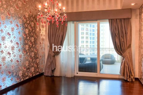Apartment in Marina Residences, Palm Jumeirah, Dubai 2 bedrooms, 162 sq.m. № 44581 - photo 7
