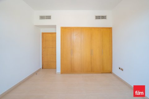 فيلا في دبي 4 غرف نوم, 599.8 م² رقم 49439 - صورة 27
