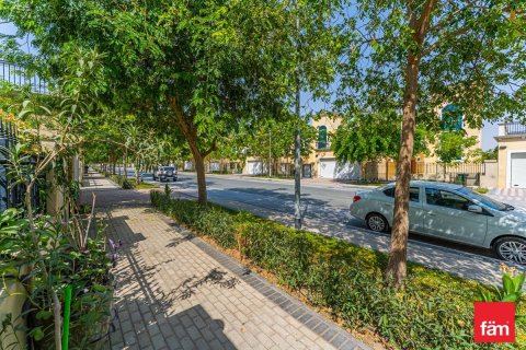 فيلا في دبي 4 غرف نوم, 599.8 م² رقم 49439 - صورة 14