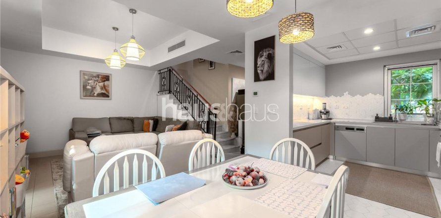 Вилла в Арабиан Ранчес, Дубай, 2 спальни, 175м², № 43884