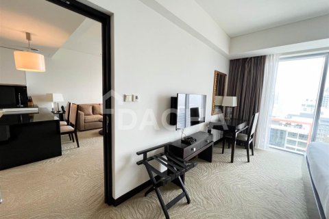 Apartamento en The Address Dubai Marina, Dubai Marina, Dubai, 1 dormitorio, 81.8 m², № 6533 - foto 6