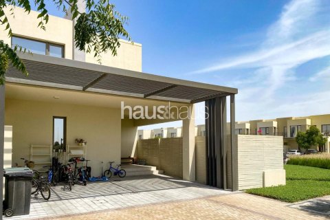 تاون هاوس في EMAAR South, Dubai South (Dubai World Central), دبي 4 غرف نوم, 237 م² رقم 43783 - صورة 2