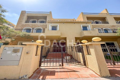 Townhouse in District 15, Jumeirah Village Circle, Dubai 3 bedrooms, 129 sq.m. № 110315