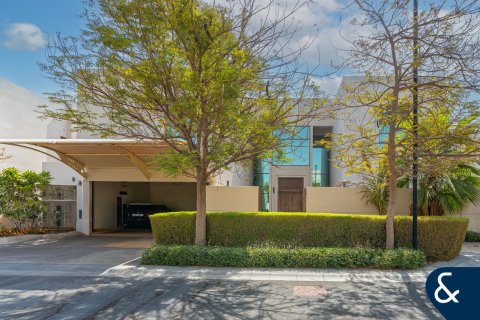 Villa à Meydan, Dubai, 5 chambres, 720 m², № 75242 - photo 1