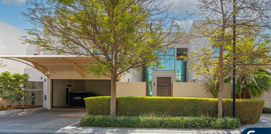 Villa in Meydan, Dubai 5 bedrooms, 720 sq.m. № 75242