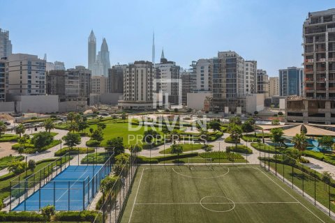 Apartment in Al Satwa, Dubai 2 bedrooms, 102.29 sq.m. № 136781 - photo 13