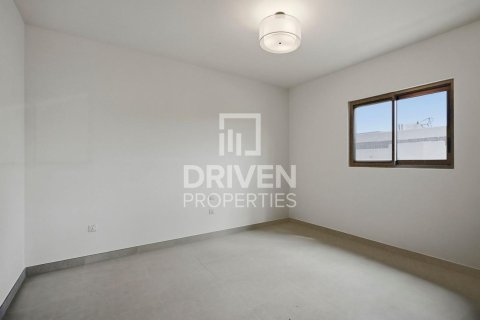 Villa in Jebel Ali, Dubai 4 bedrooms, 567.82 sq.m. № 136790 - photo 9