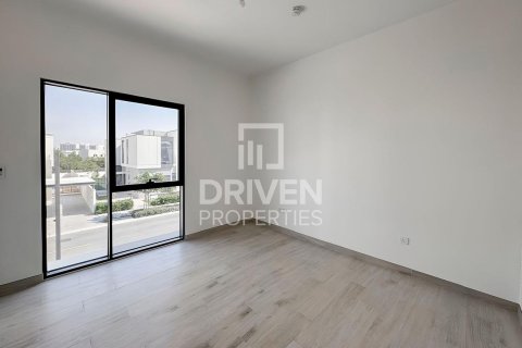 Villa in Murooj Al Furjan, Al Furjan, Dubai 5 bedrooms, 413.42 sq.m. № 136789 - photo 12