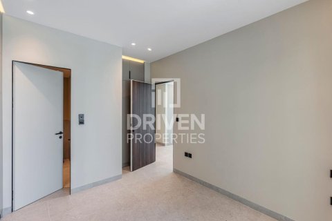 Apartment in Al Satwa, Dubai 2 bedrooms, 103.96 sq.m. № 136780 - photo 7
