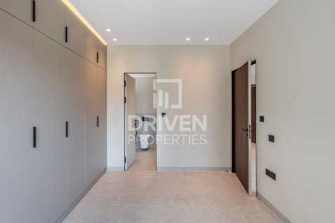 Apartment in Al Satwa, Dubai 2 bedrooms, 103.96 sq.m. № 136780 - photo 5