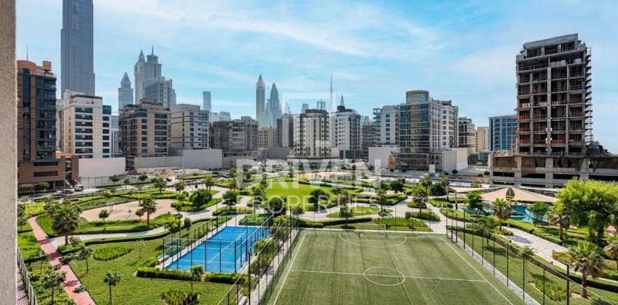 Apartment in Al Satwa, Dubai 2 bedrooms, 103.96 sq.m. № 136780