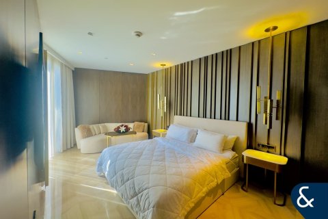 Apartment in Palm Jumeirah, Dubai 3 bedrooms, 216 sq.m. № 99167 - photo 3